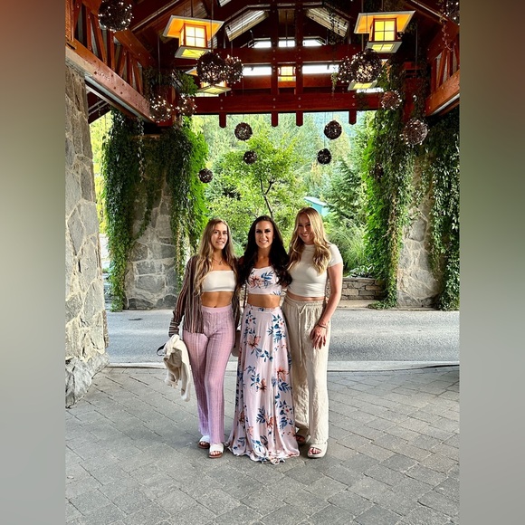 Semi sheer 70s style blouse - Picture 6 of 6